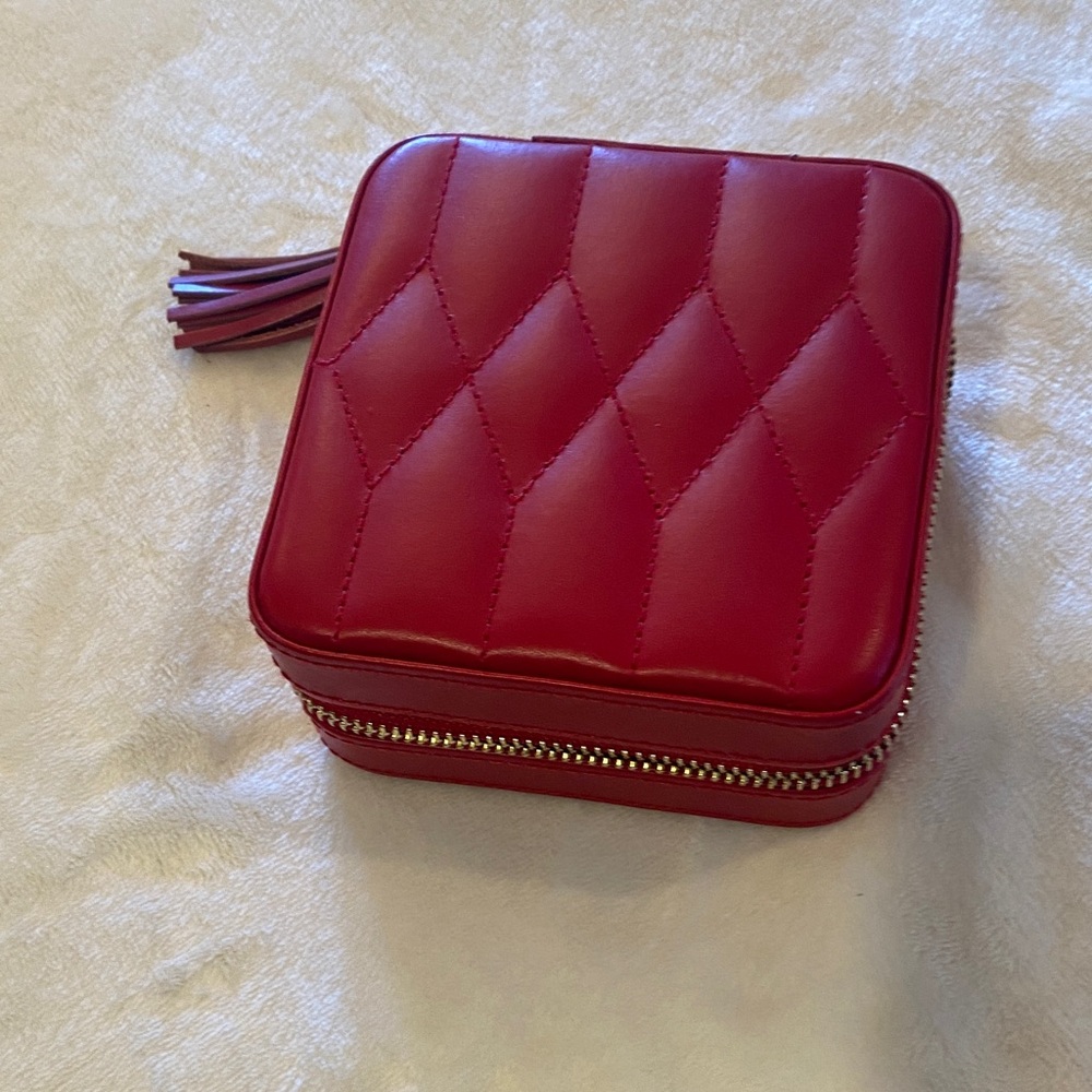 NEW Wolf 1834 Caroline Red Leather Small zip case for jewelry travel